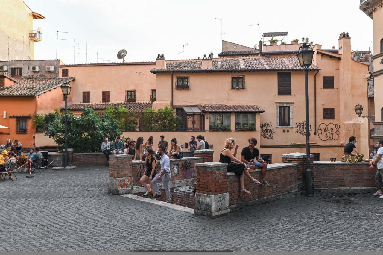 Gorgeous Trastevere Loft On The River Rome Exterior photo