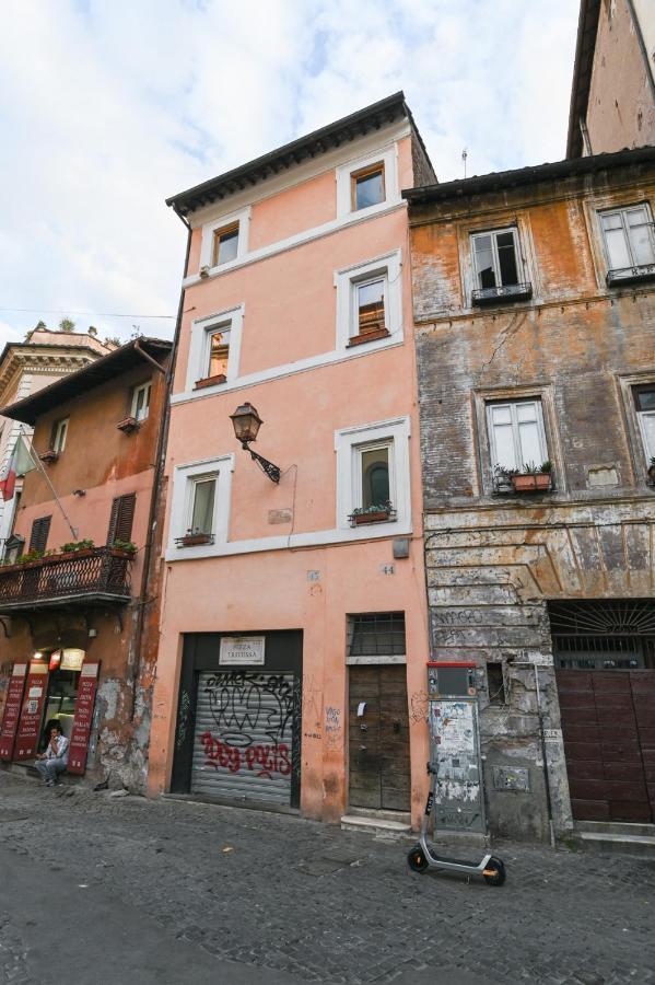 Gorgeous Trastevere Loft On The River Rome Exterior photo