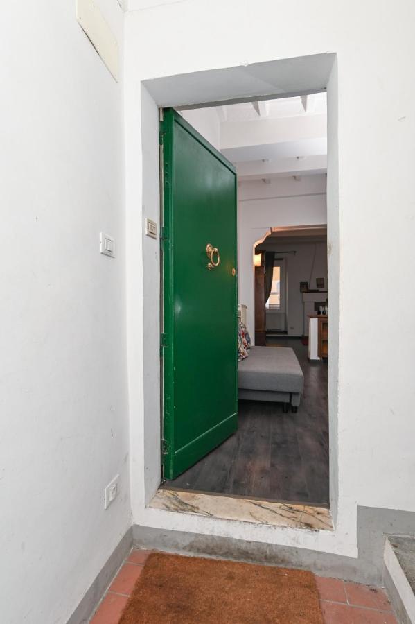 Gorgeous Trastevere Loft On The River Rome Exterior photo